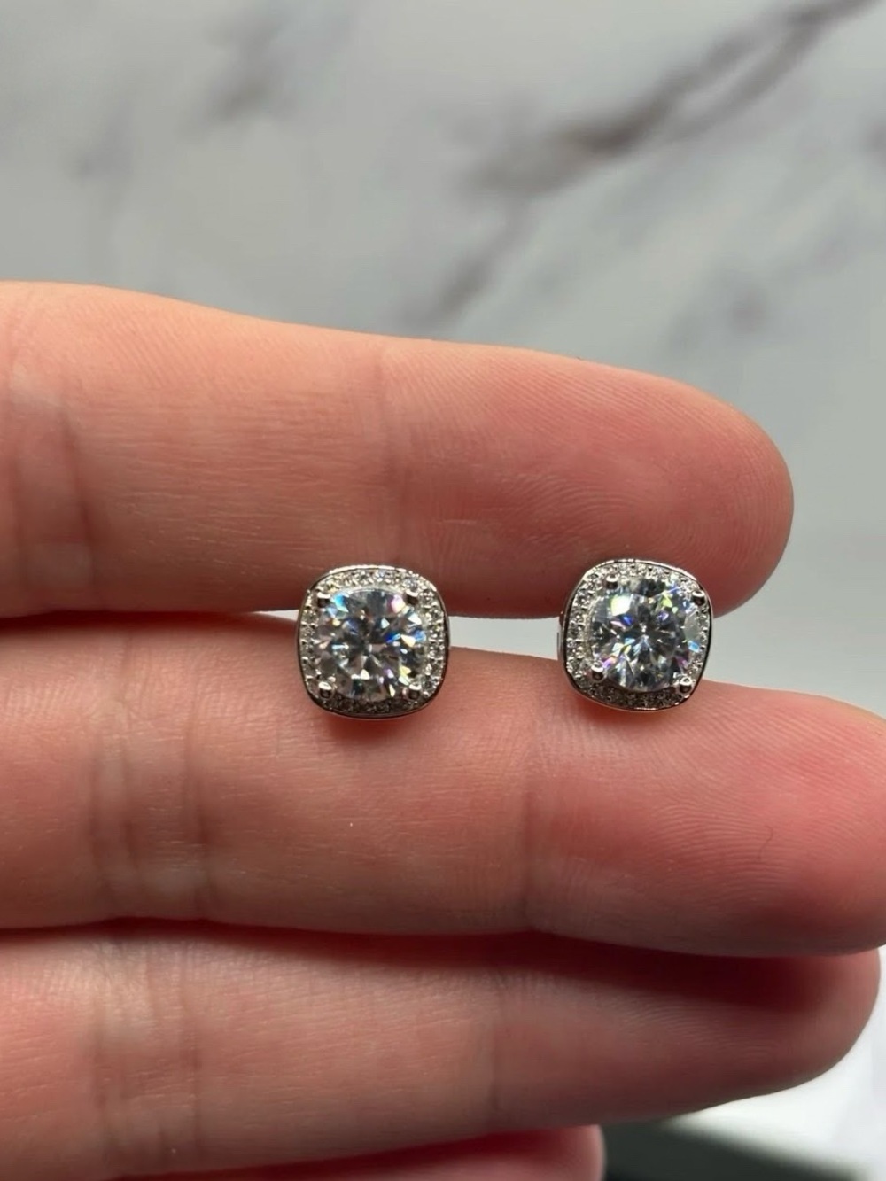 VVS1 moissanite Stud Earrings